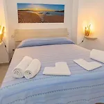 Follow The Sun Casa Fronte Mare Vakantiehuis *